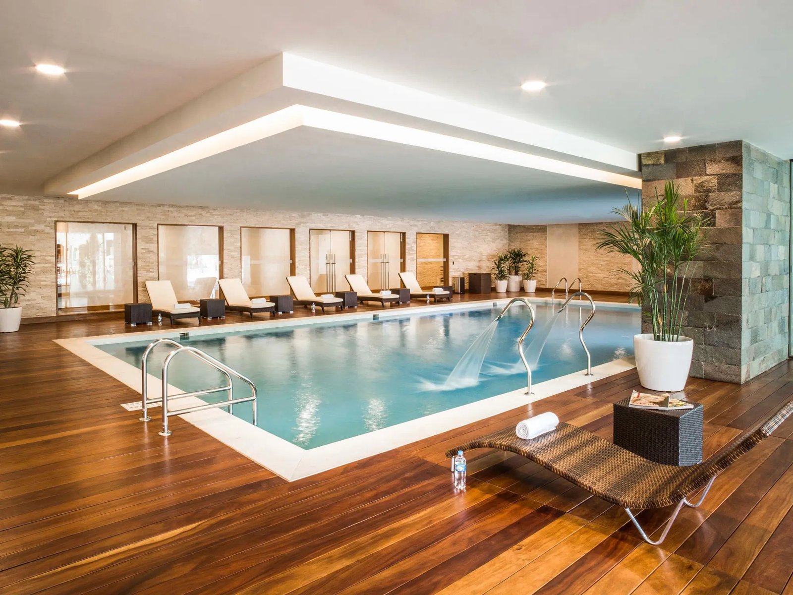 Swissotel Lima, the pool