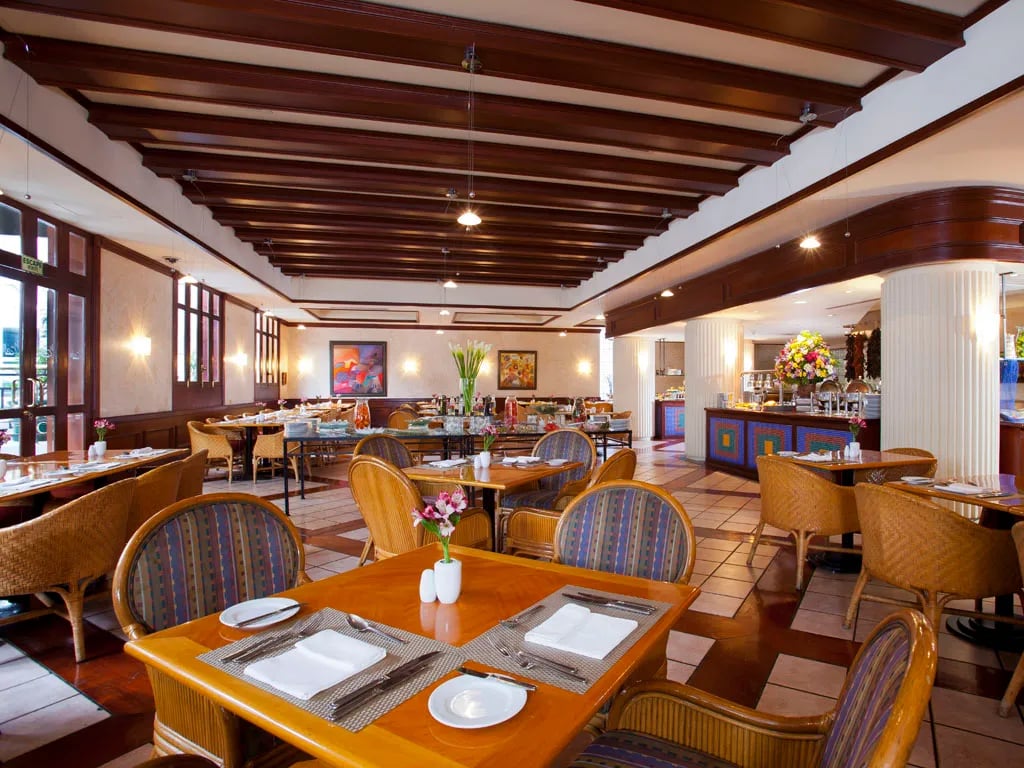 Swissotel Lima, le café