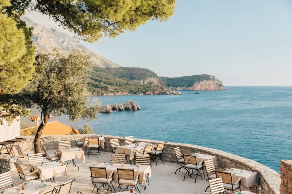 Aman Sveti Stefan, the piazza