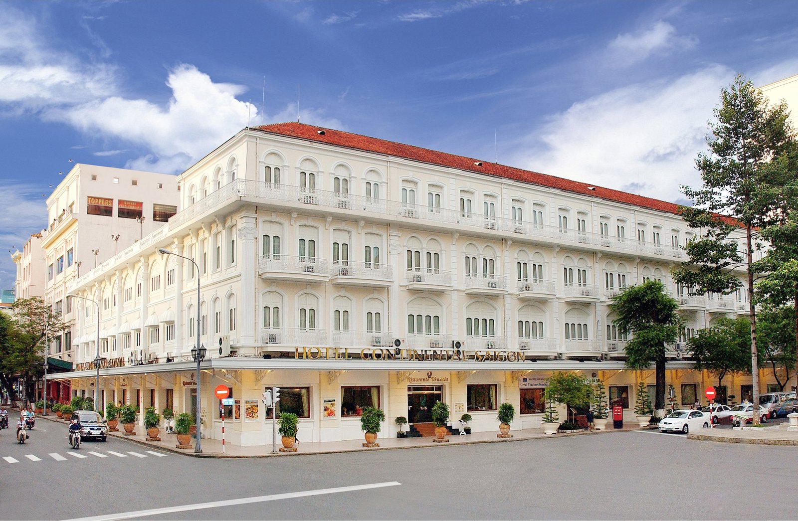 Hotel Continental Saigon — backstory