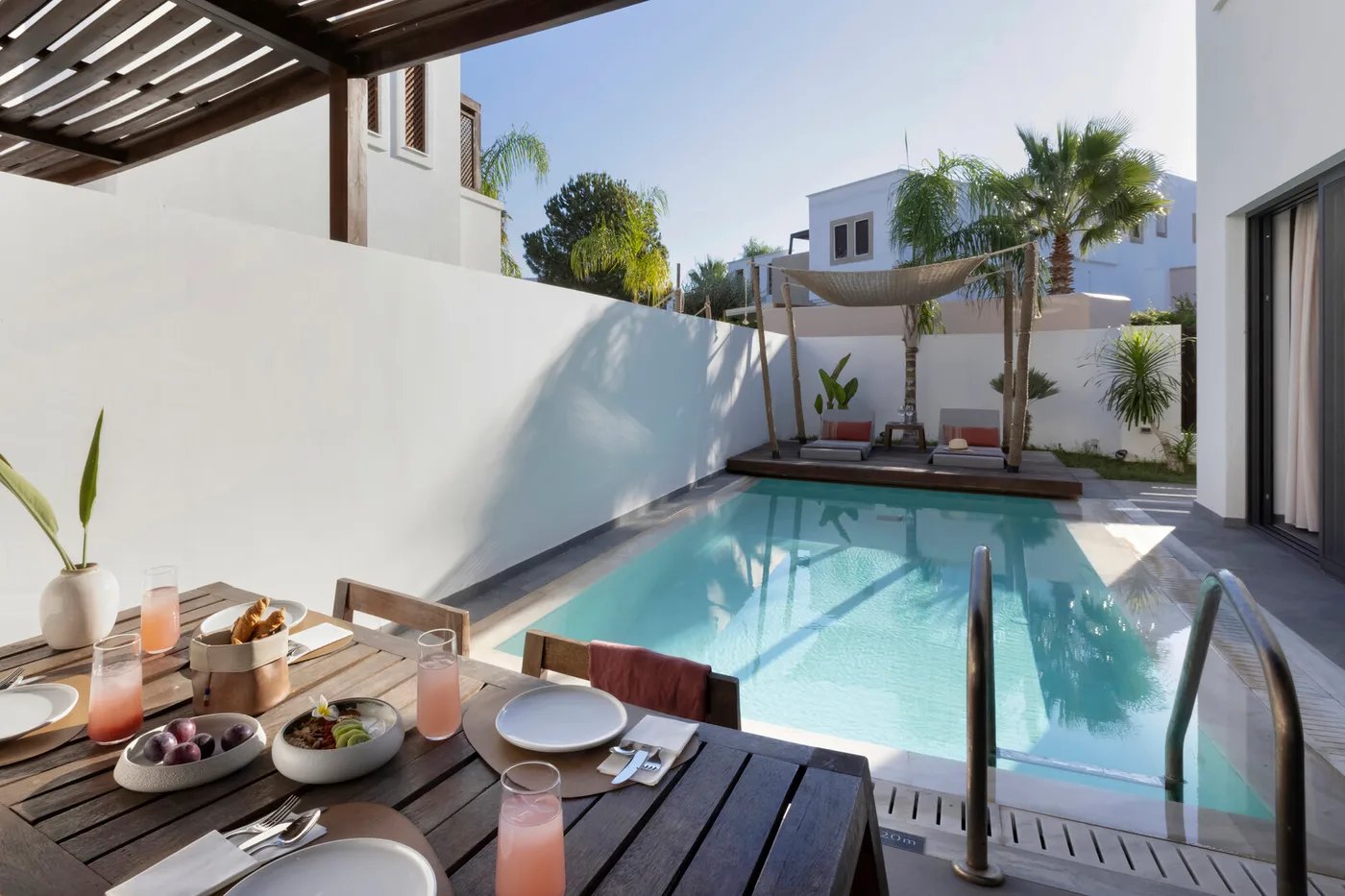 Aulūs Lindos Rhodes Resort, Curio Collection by Hilton
