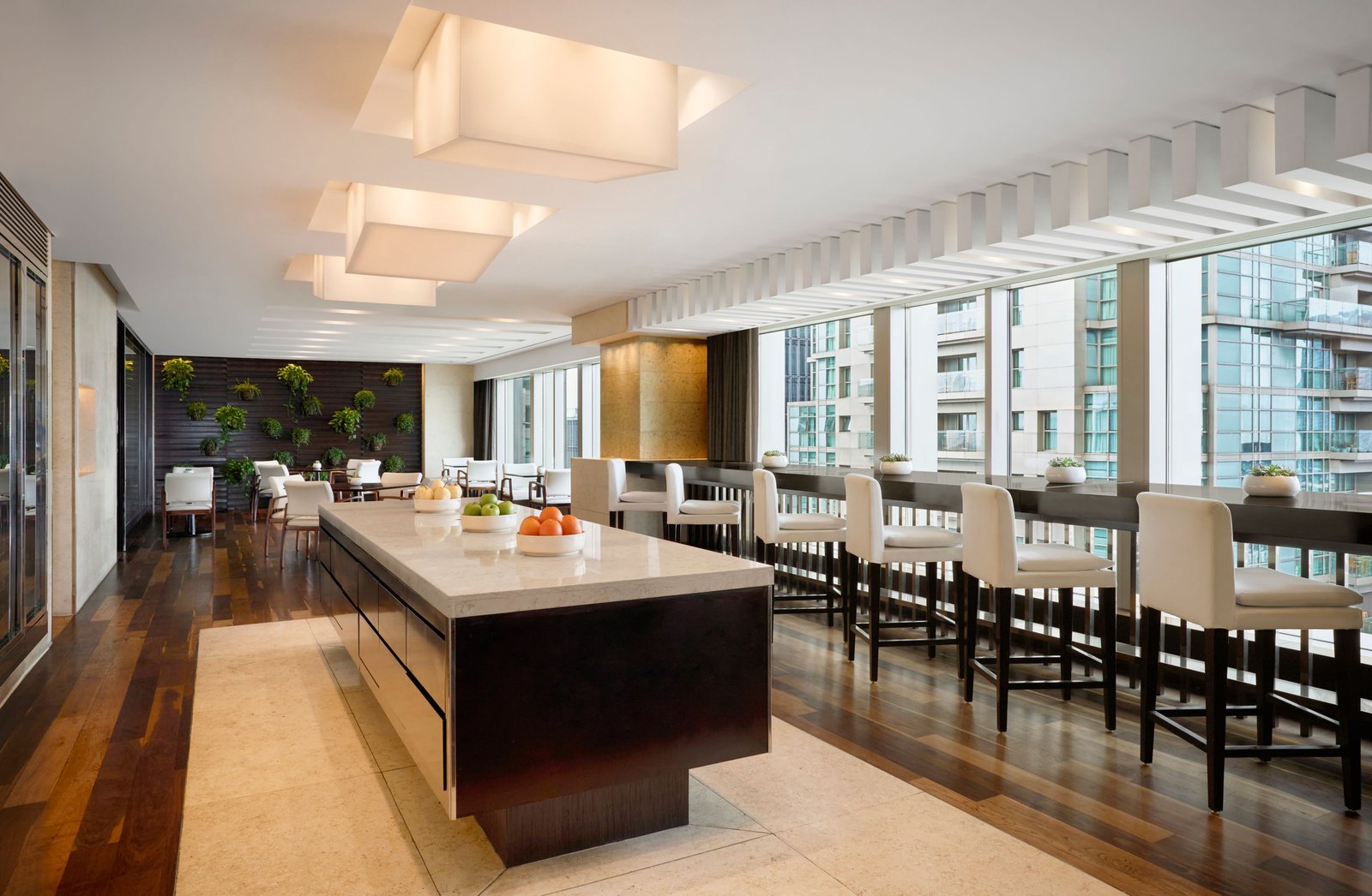 JW Marriott Hotel & Suites — eat & drink