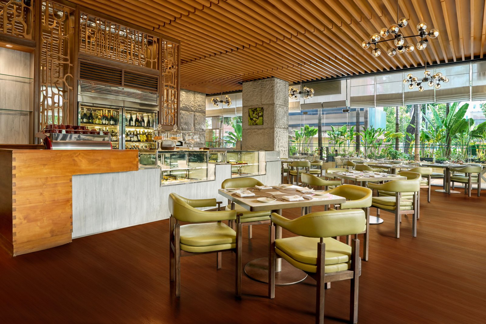 JW Marriott Hotel & Suites — eat & drink