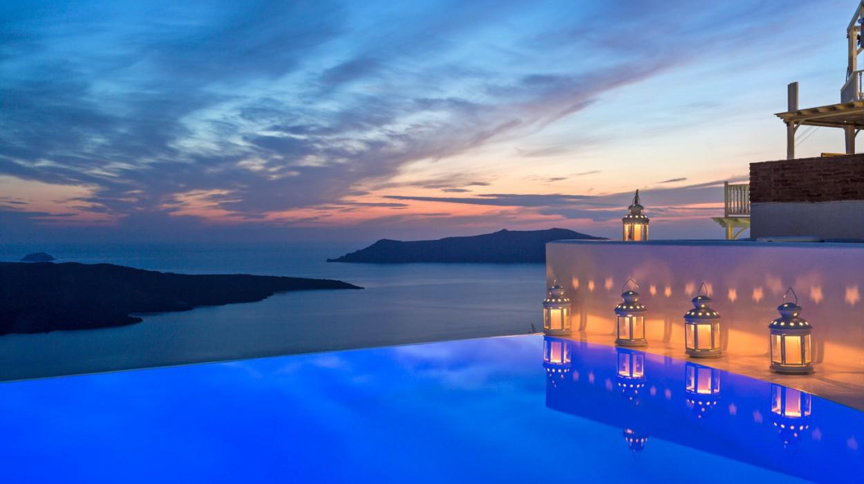 Cosmopolitan Suites