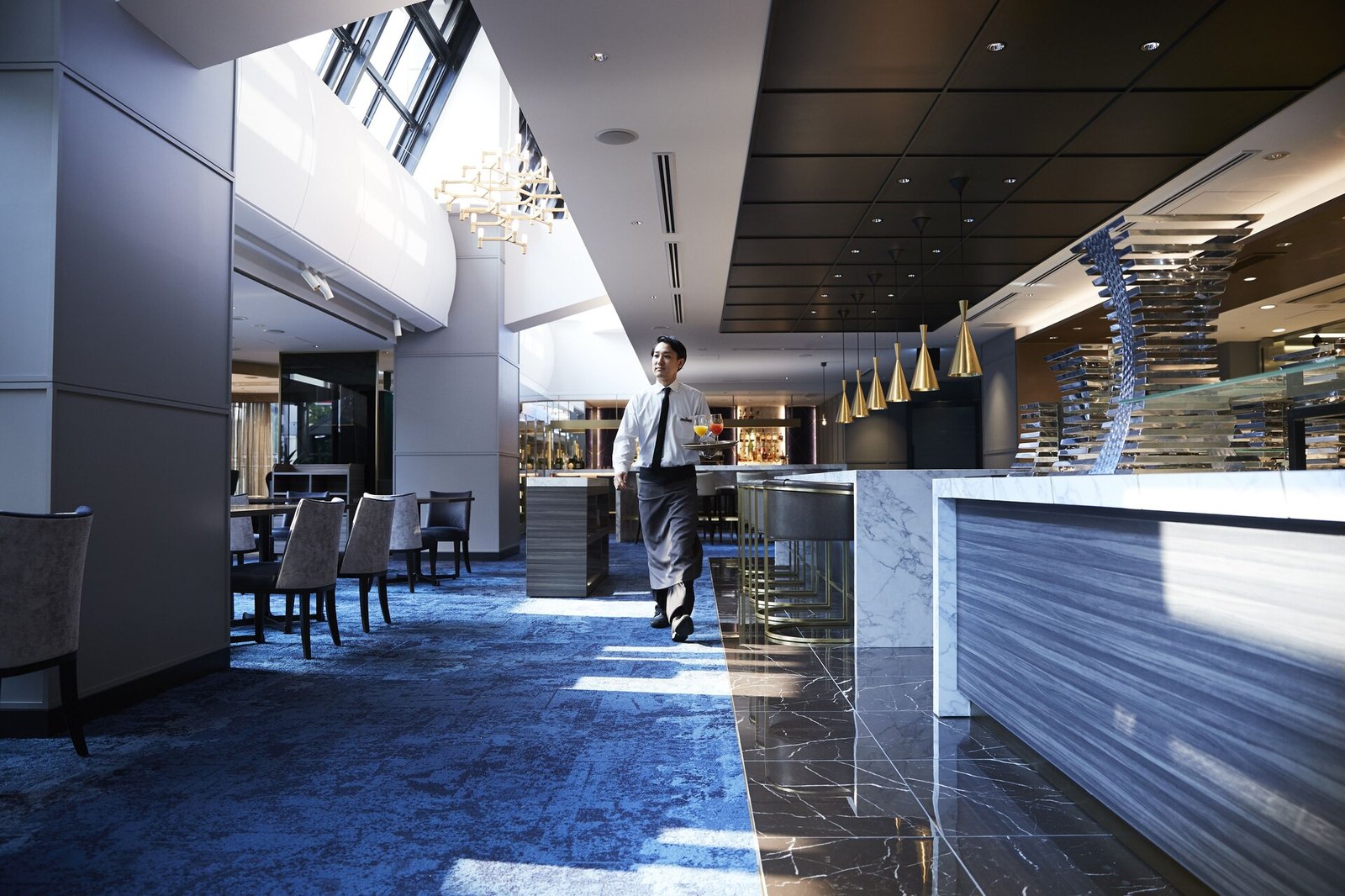 Cross Hotel Osaka — vibe