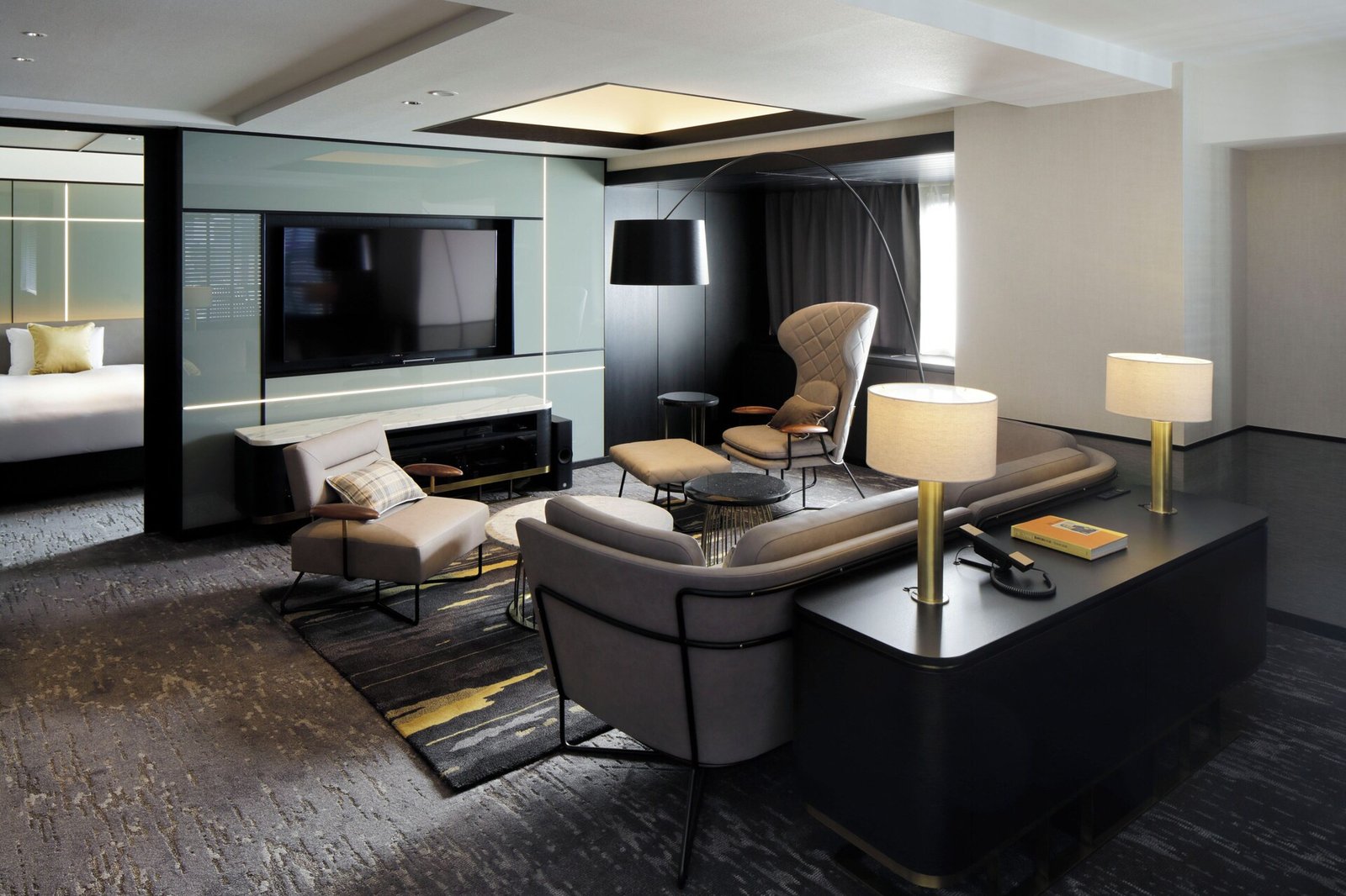 Cross Hotel Osaka — rooms