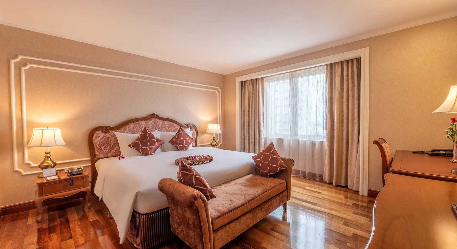 Hotel Grand Saigon — rooms