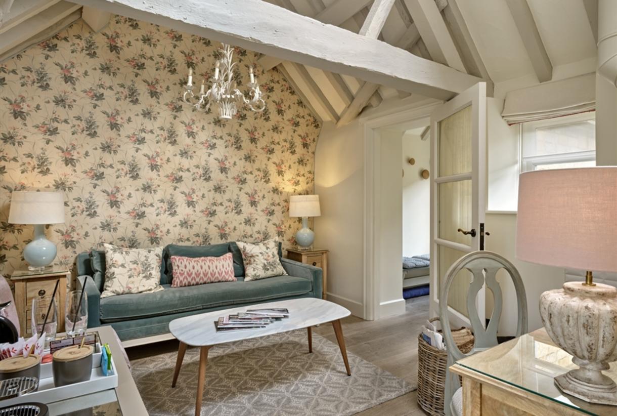 Dormy House