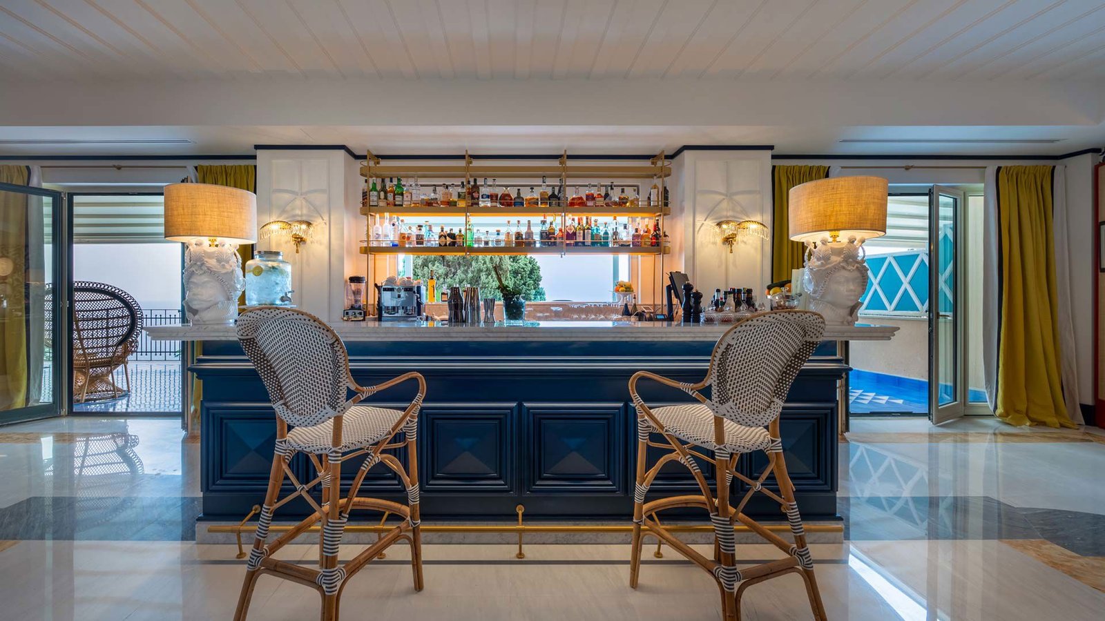 Grand Hotel San Pietro, at the table