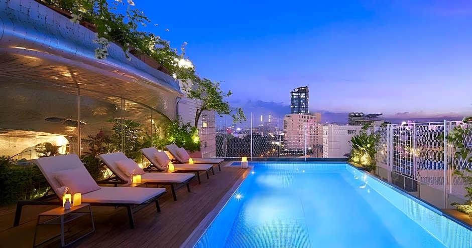 Silverland Ben Thanh Hotel, the pool