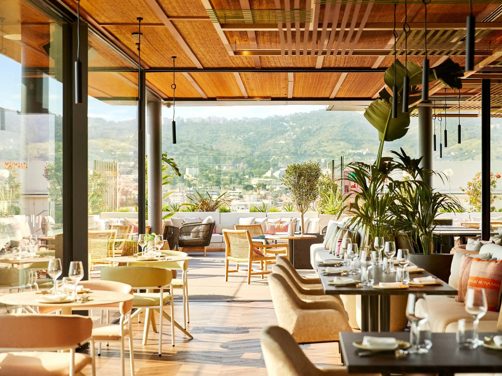 Grand Hyatt Barcelona, at the table