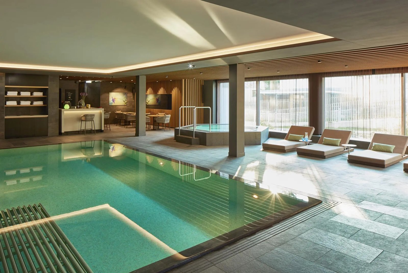 Hard Rock Hotel Davos, the pool