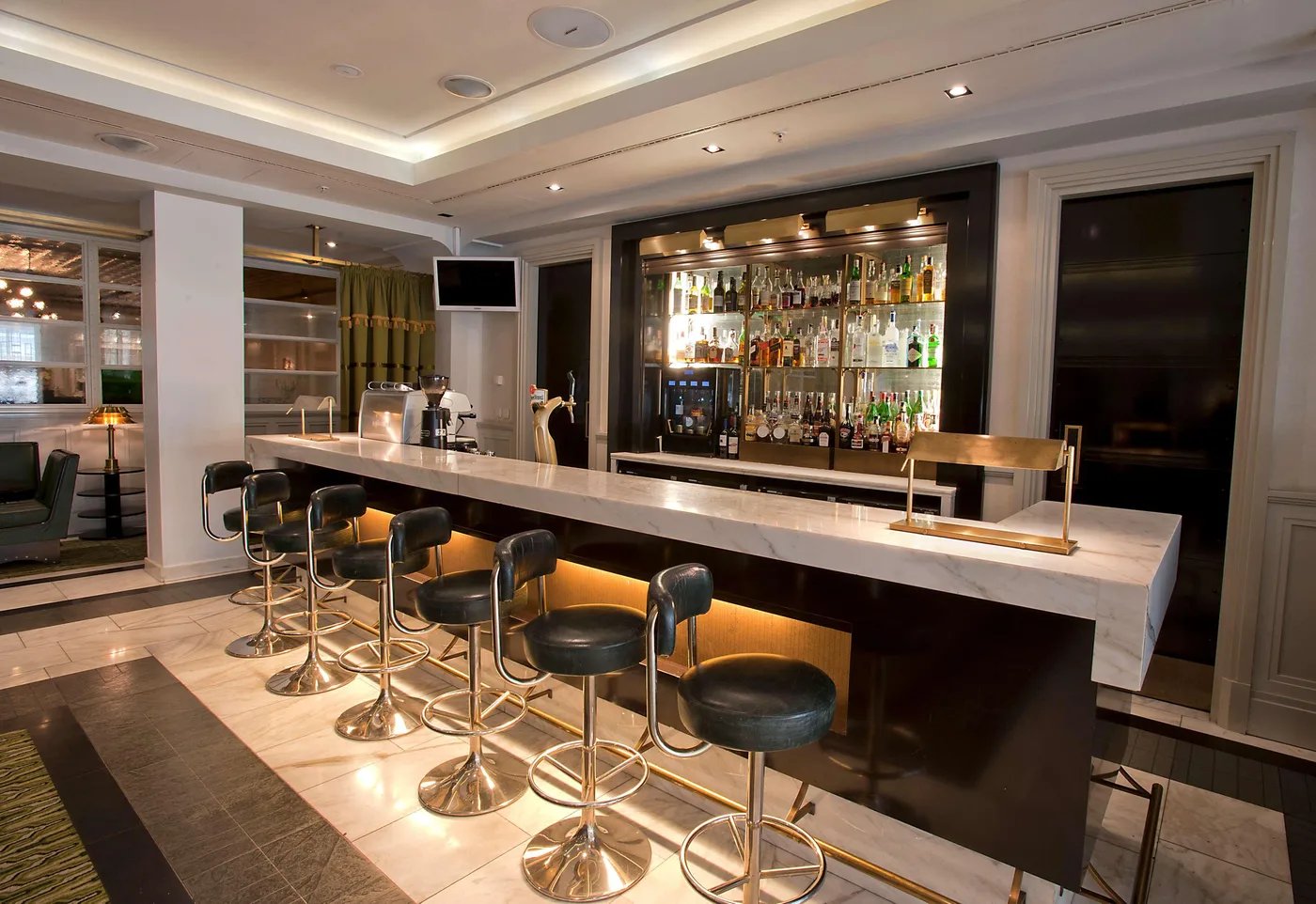 Hilton Prague Old Town, zinc lounge & bar
