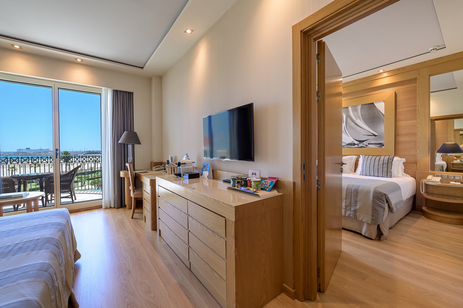 Las Arenas Balneario Resort, rooms