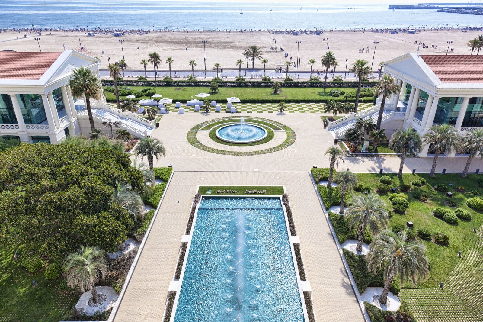 Las Arenas Balneario Resort