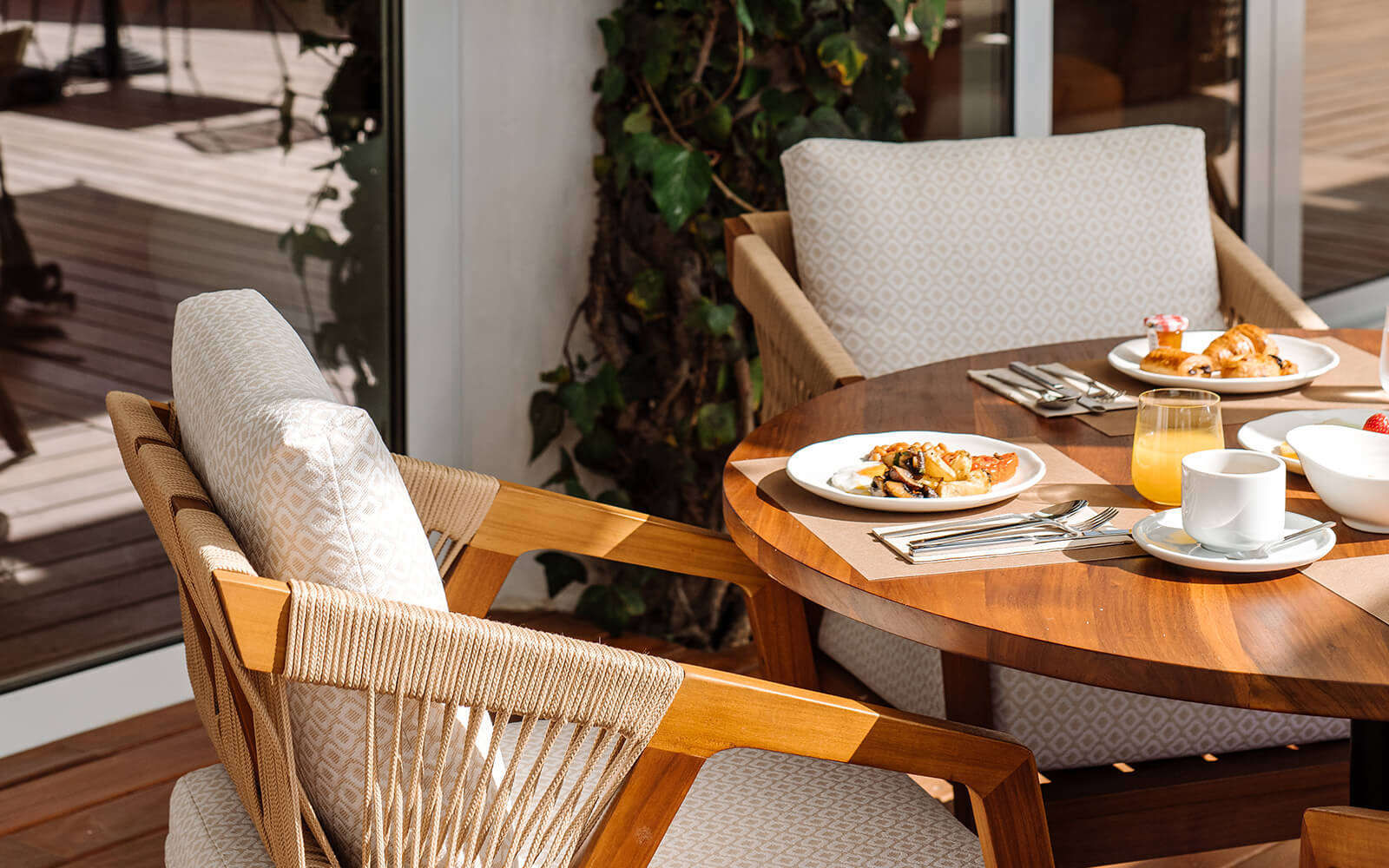 Hotel Riomar Ibiza, a Tribute Portfolio Hotel, ocean brasserie & bar