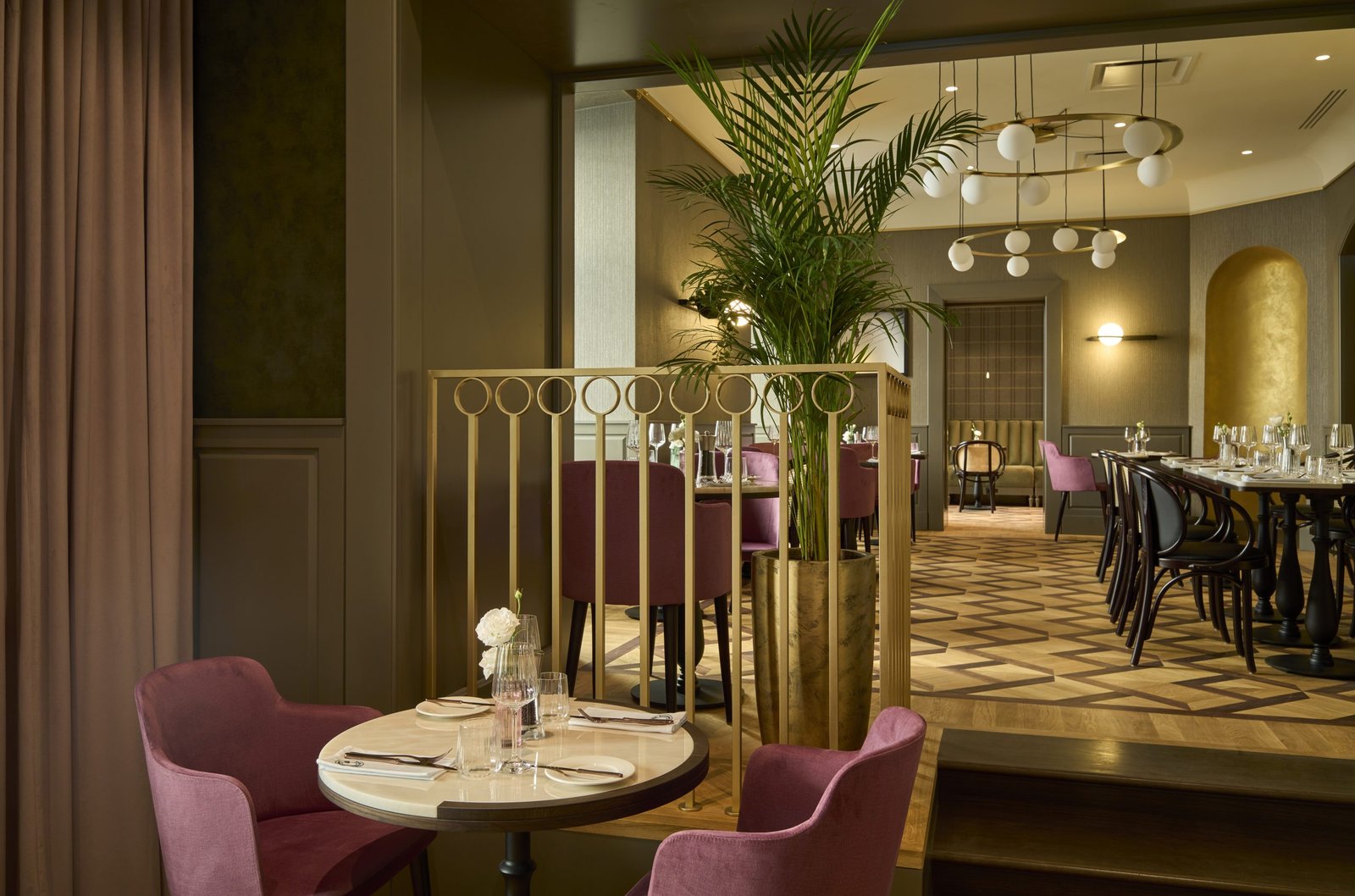 Hotel Saski Krakow, Curio Collection by Hilton