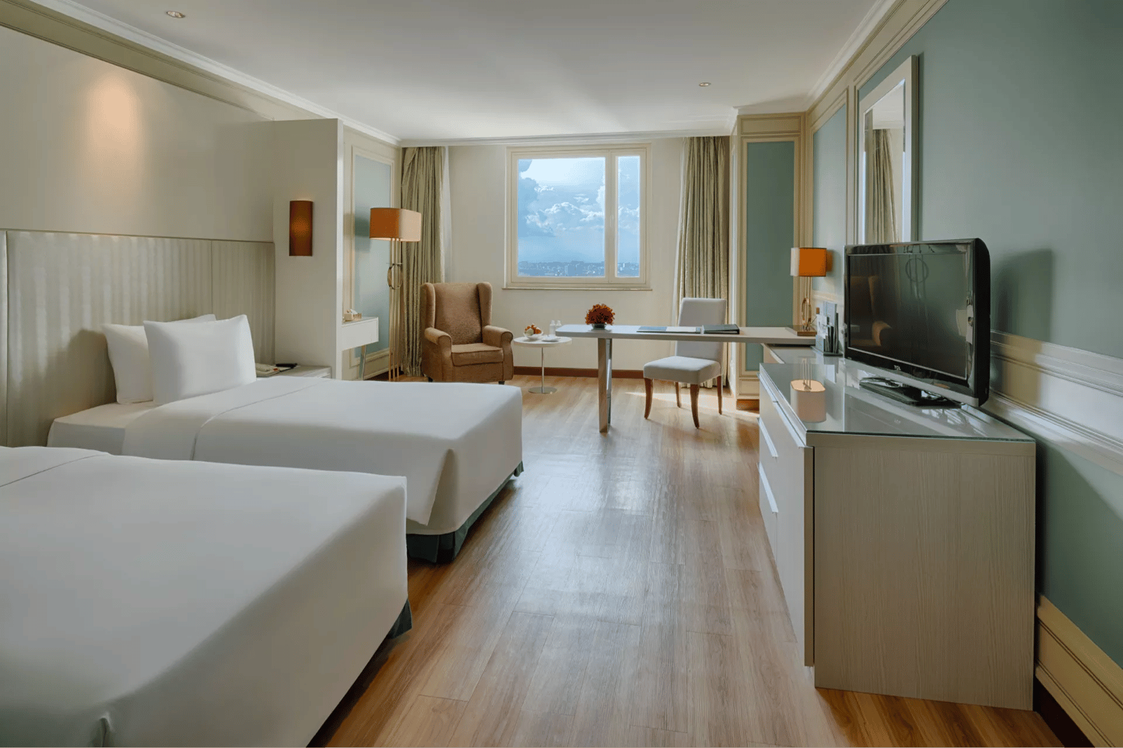 Windsor Plaza Hotel — rooms