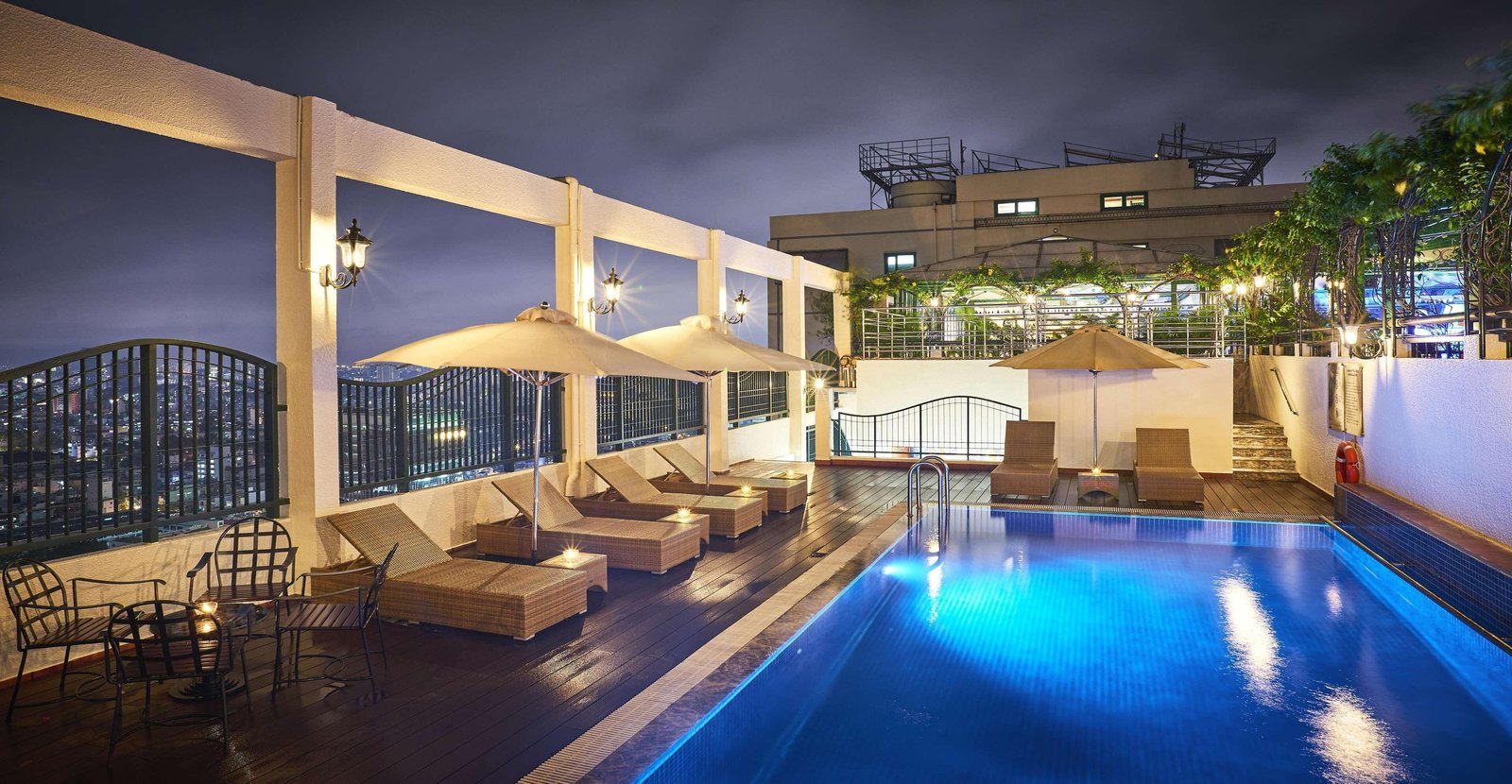 Windsor Plaza Hotel — wellness