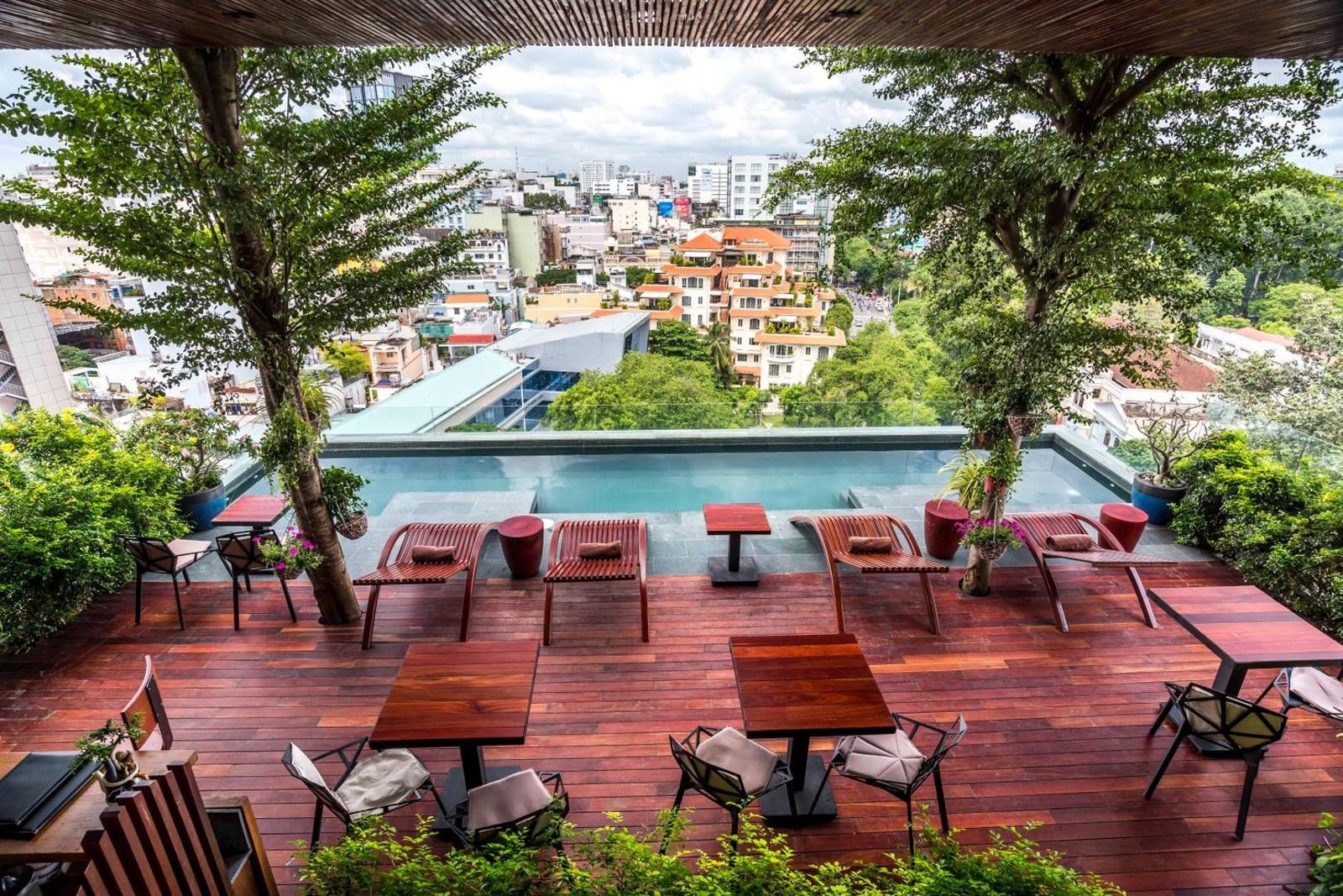 Silverland Yen Hotel, the pool
