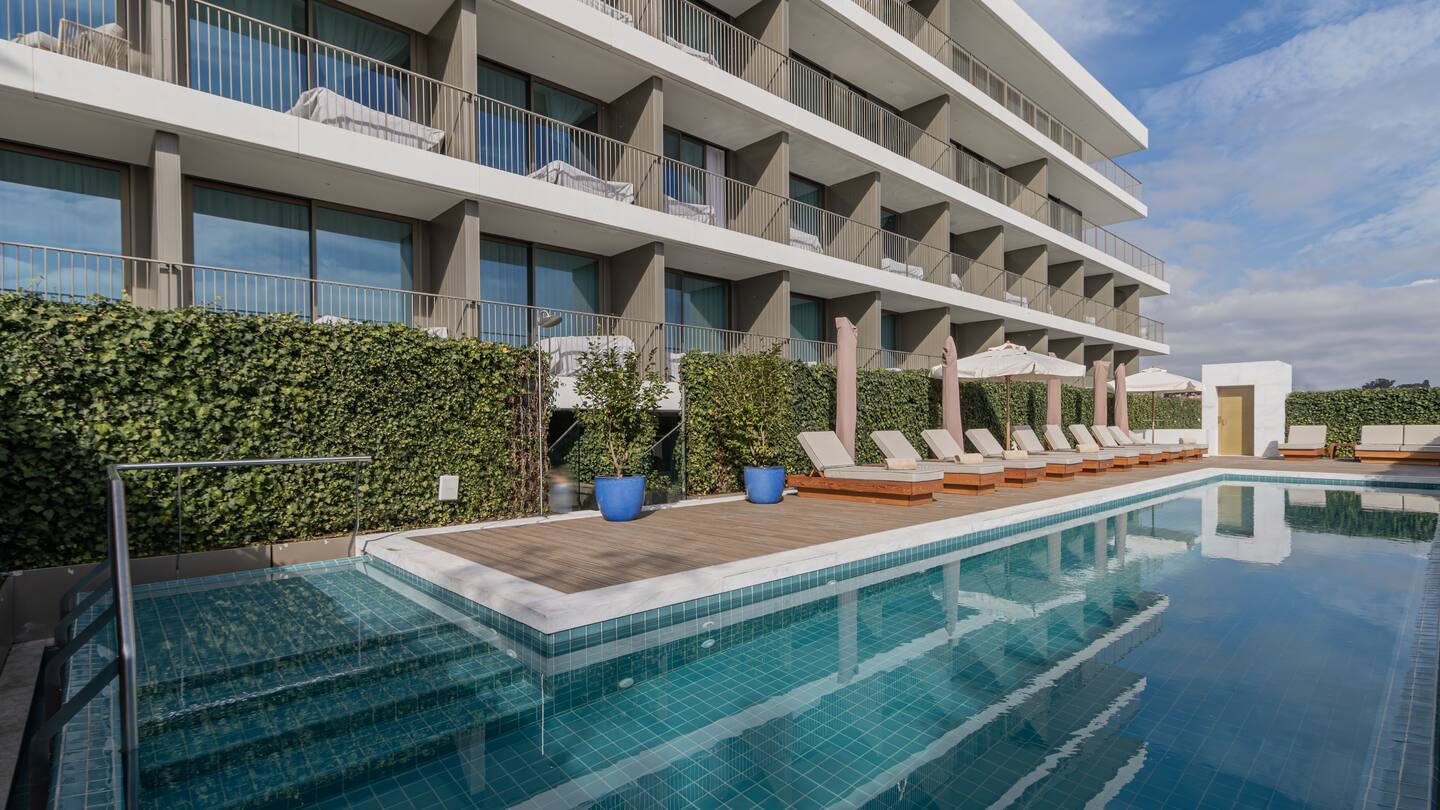 Legacy Hotel Cascais, Curio Collection by Hilton, the pool
