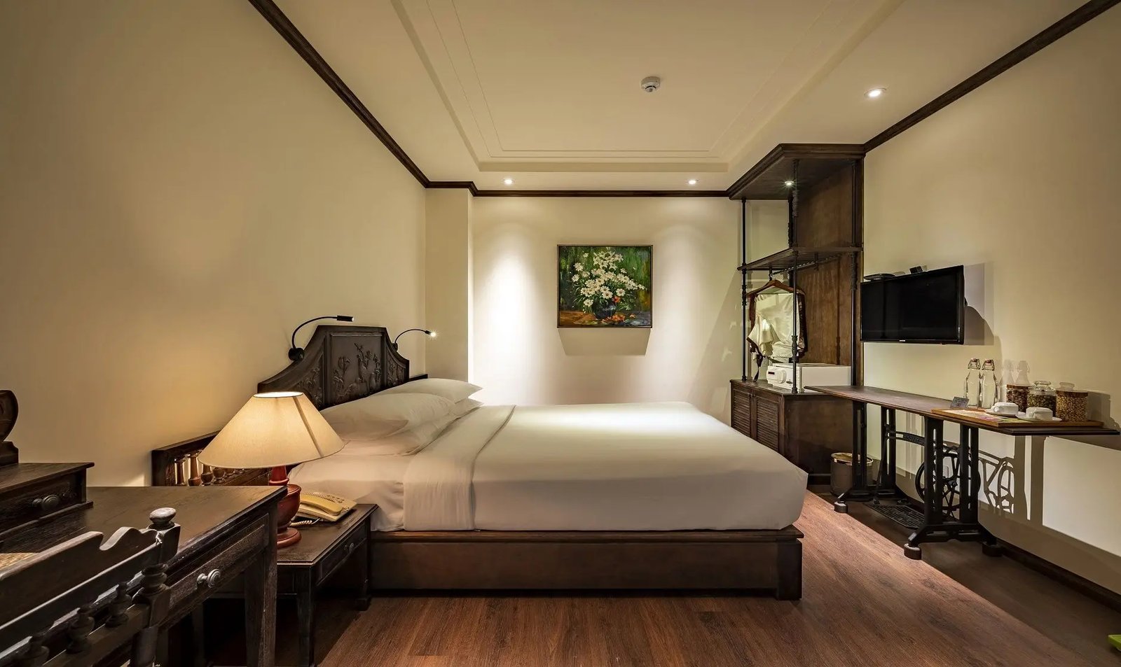 Amanaki Saigon Boutique Hotel — rooms