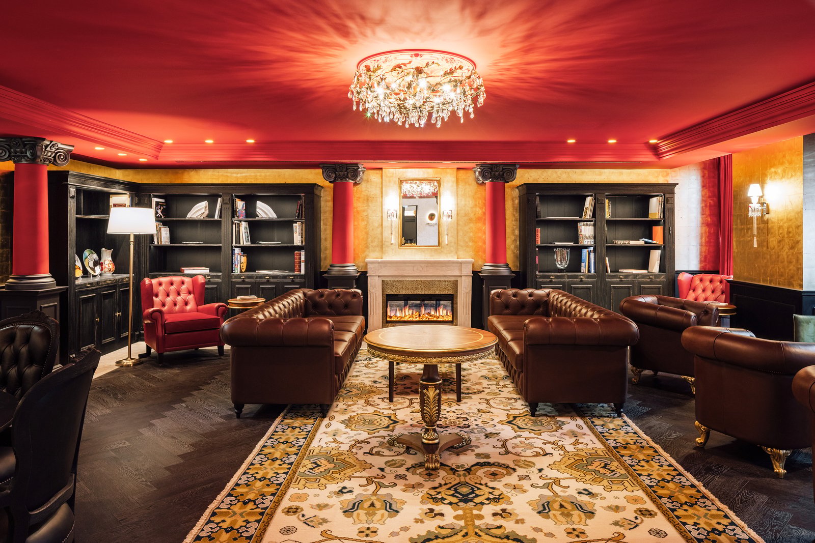 MYTHIC SANA Downtown Suites