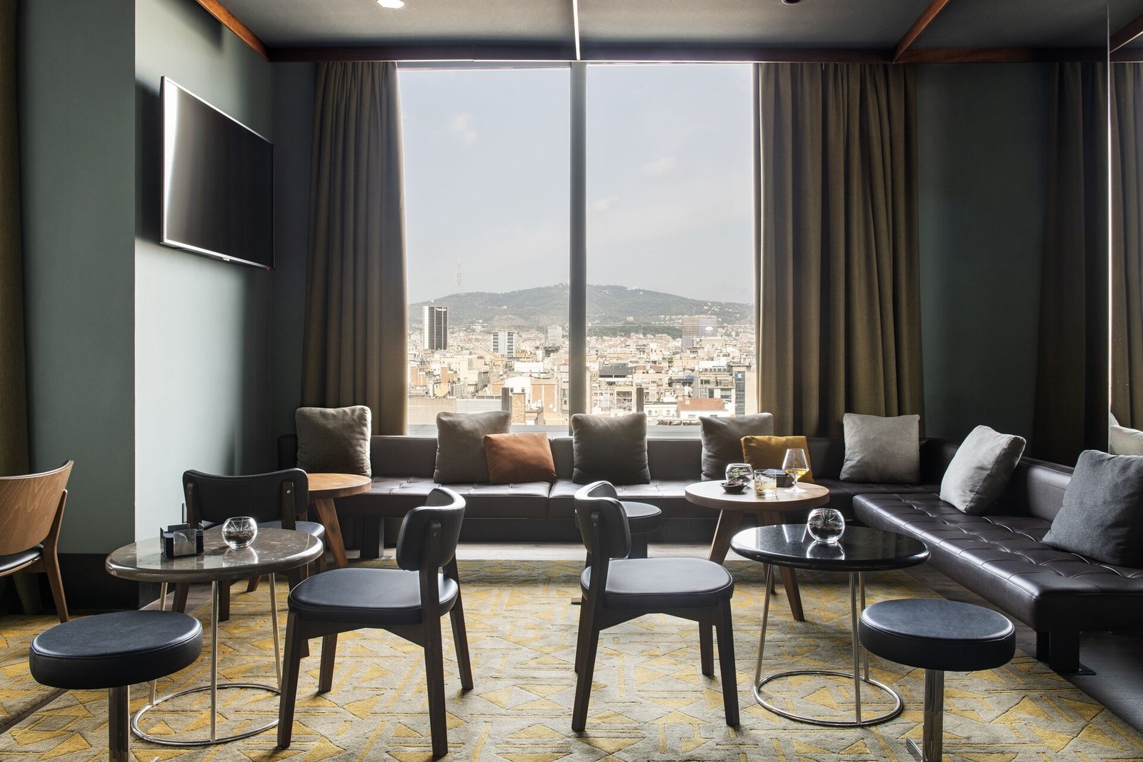 Hotel NH Collection Barcelona Gran Hotel Calderón, eleven bcn bar & terrace