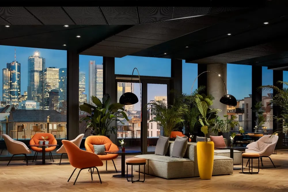 Hotel NH Collection Frankfurt Spin Tower, oaks bar & terrace