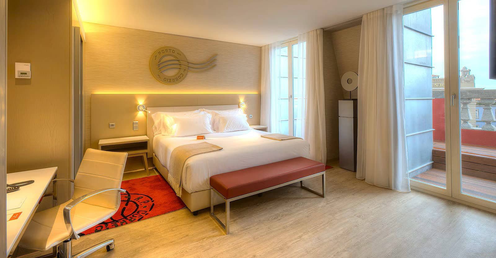 Hotel NH Collection Porto Batalha, rooms