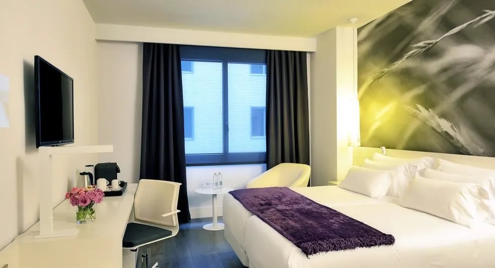 Hotel NH Collection Villa de Bilbao