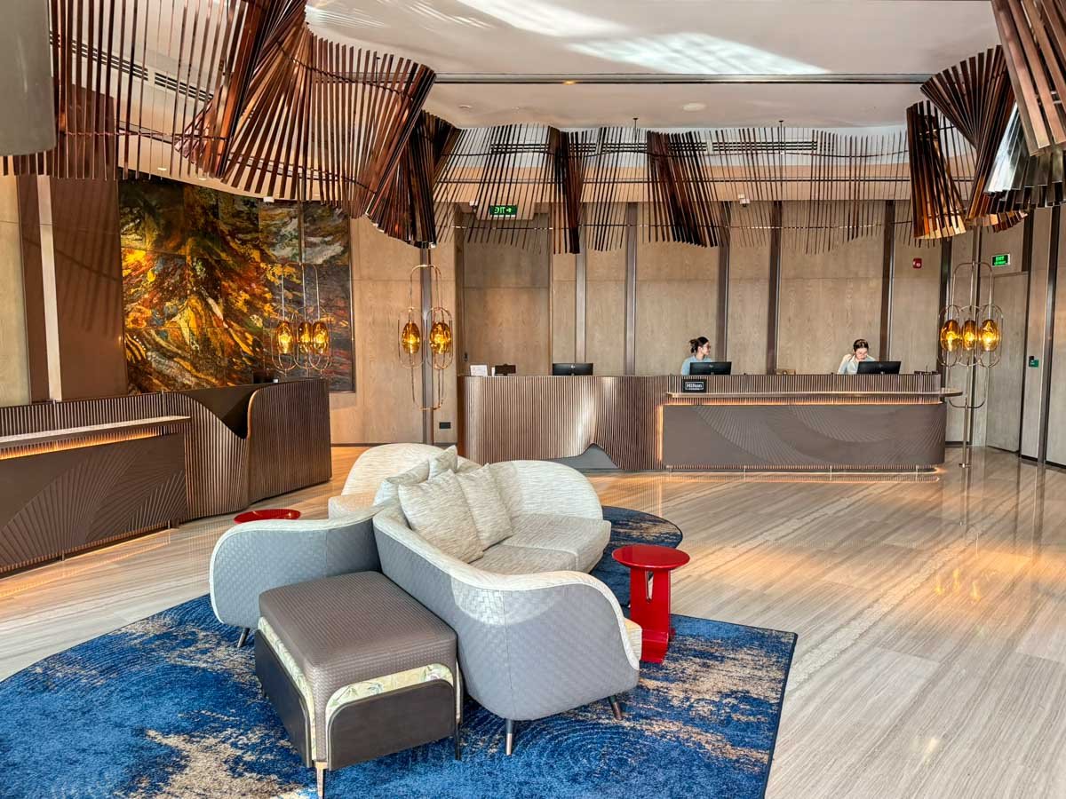 Hilton Saigon — vibe