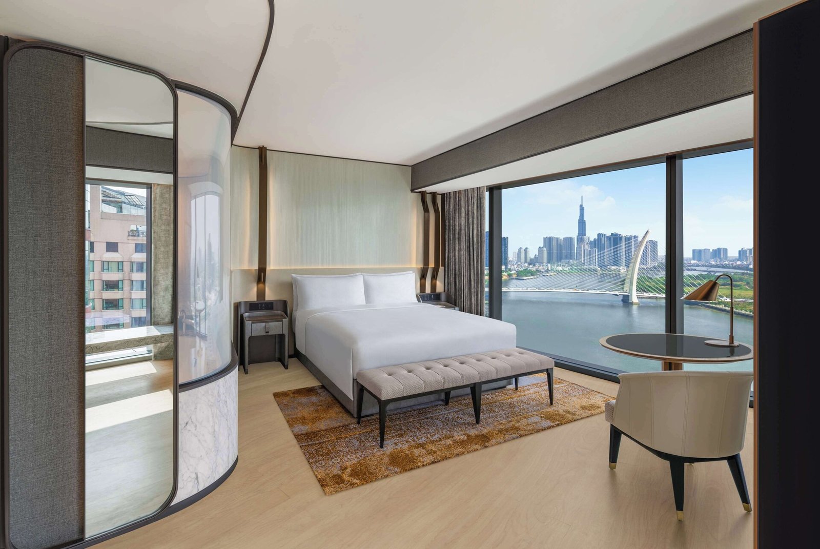 Hilton Saigon — rooms