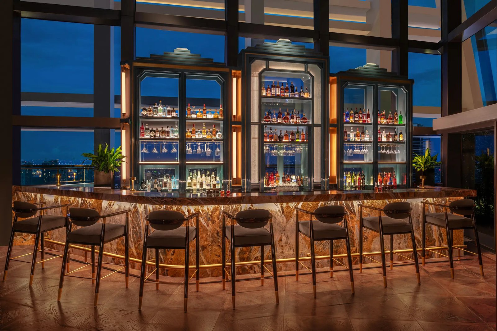 Hilton Saigon — eat & drink