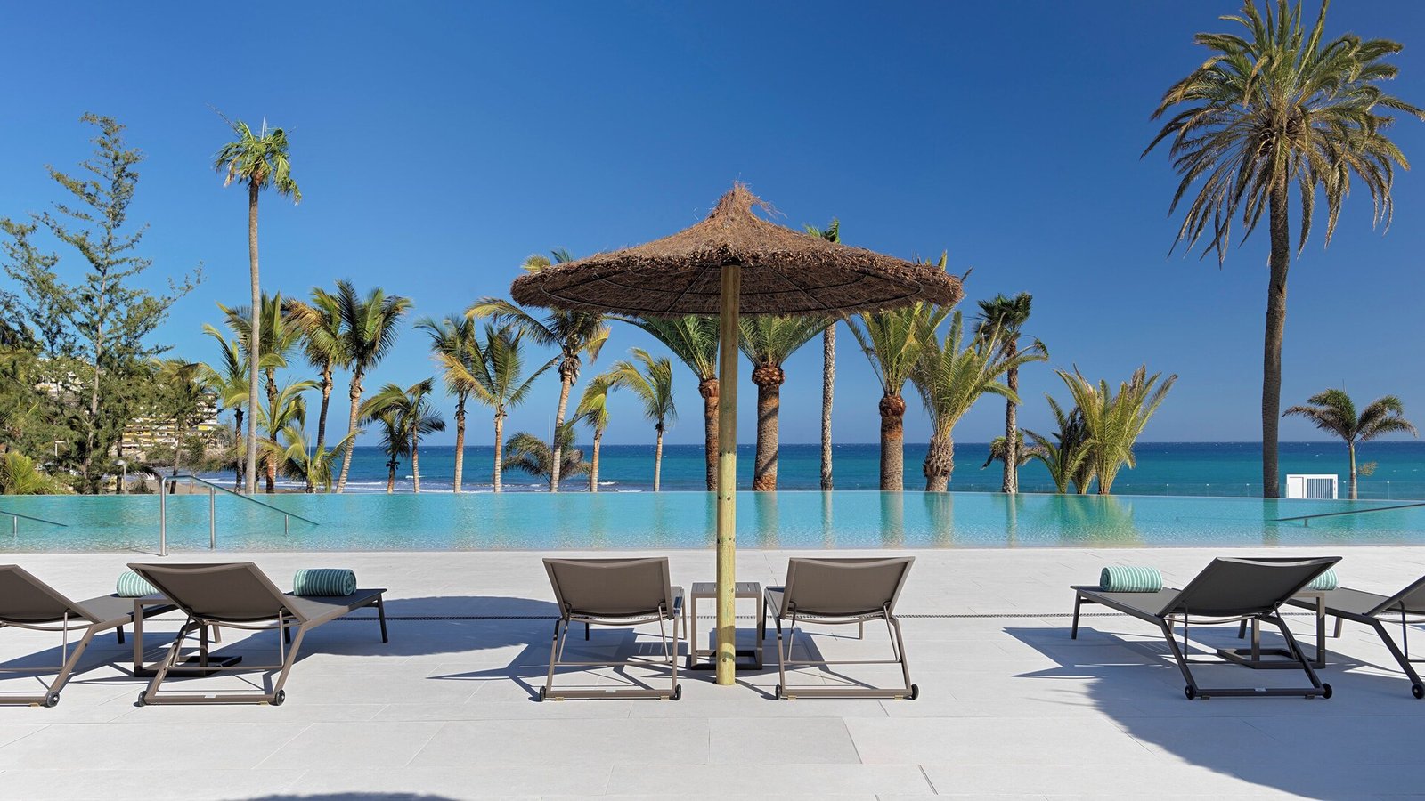 Paradisus Gran Canaria, the pool