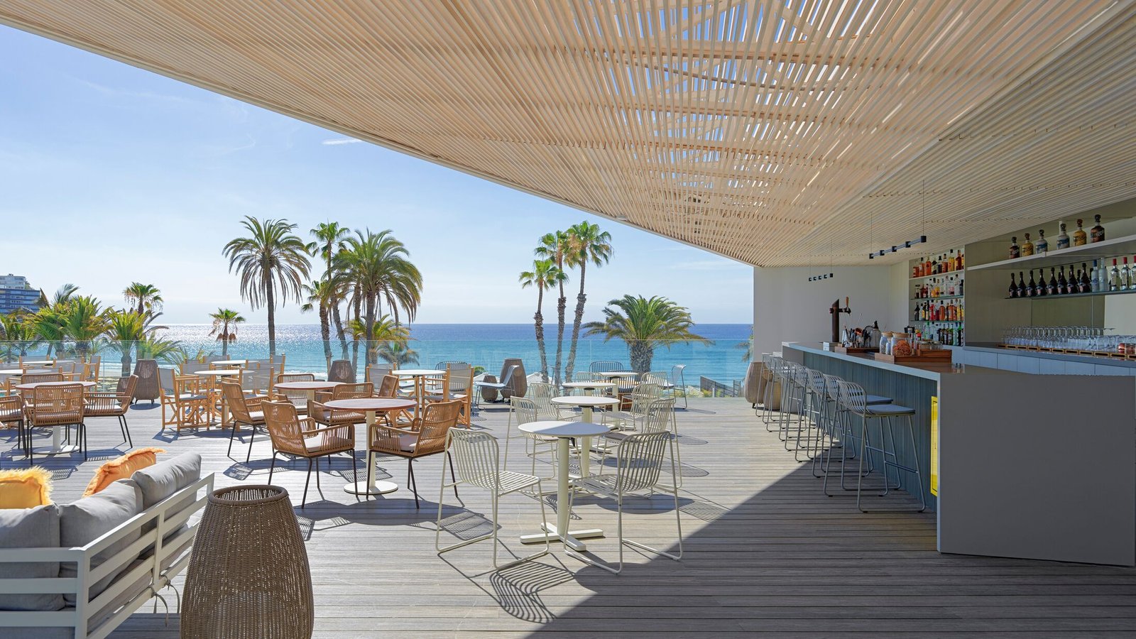 Paradisus Gran Canaria, at the table