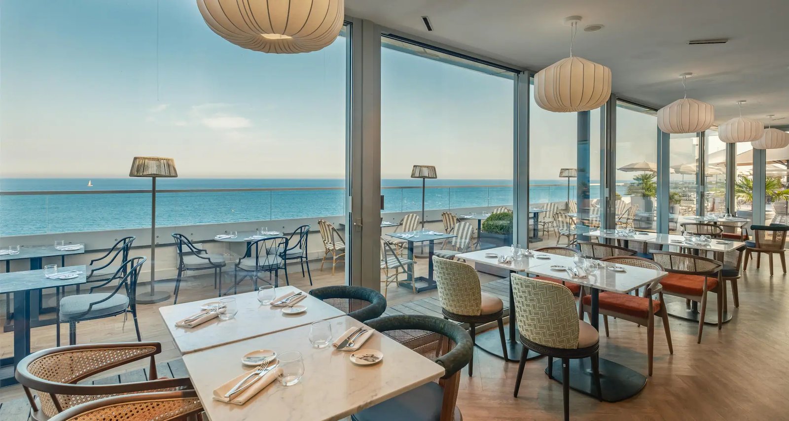 Radisson Blu Hotel, Nice, calade rooftop restaurant
