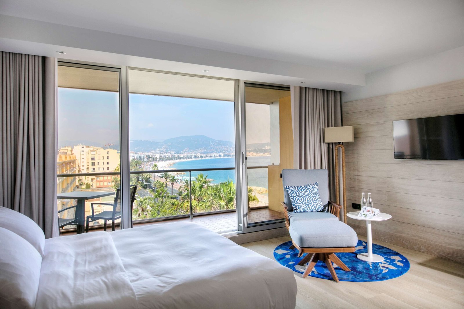 Radisson Blu Hotel, Nice, rooms