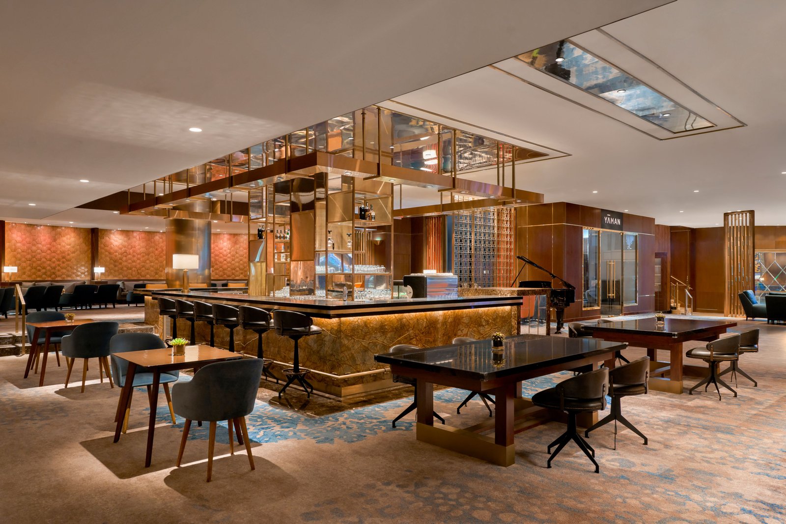 Sheraton Saigon Grand Opera Hotel — eat & drink