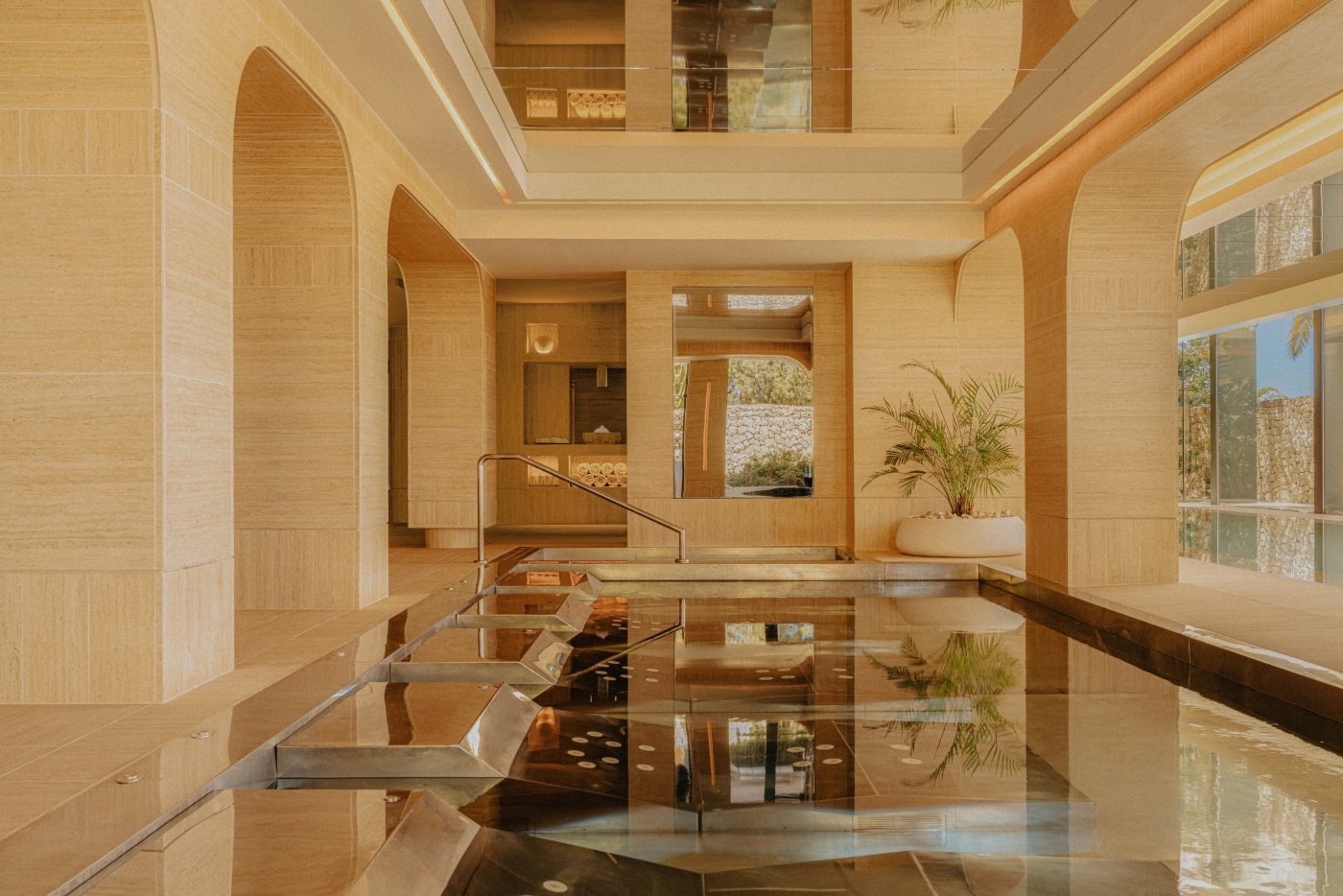 SHA Spain, the pool