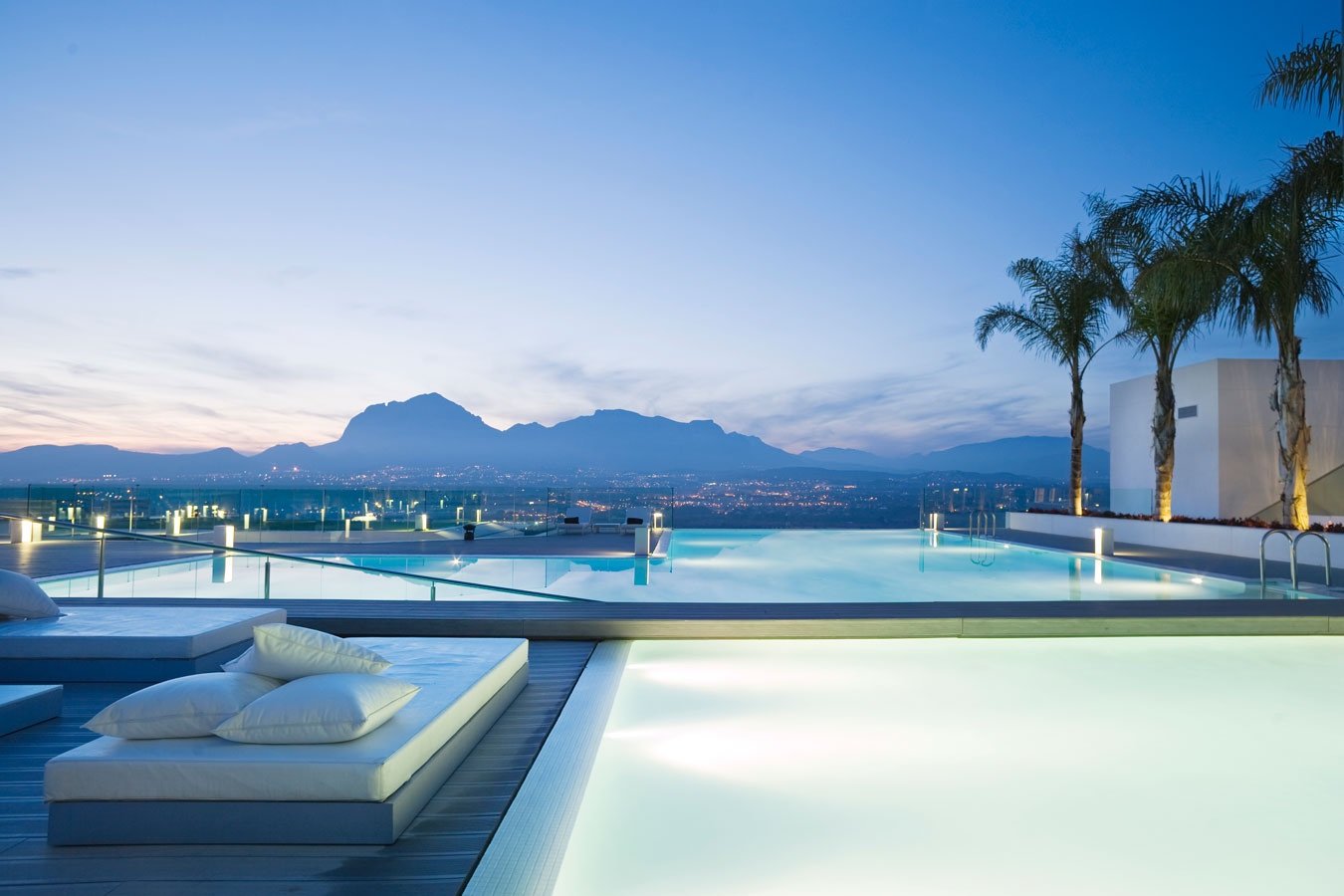 SHA Spain, the pool