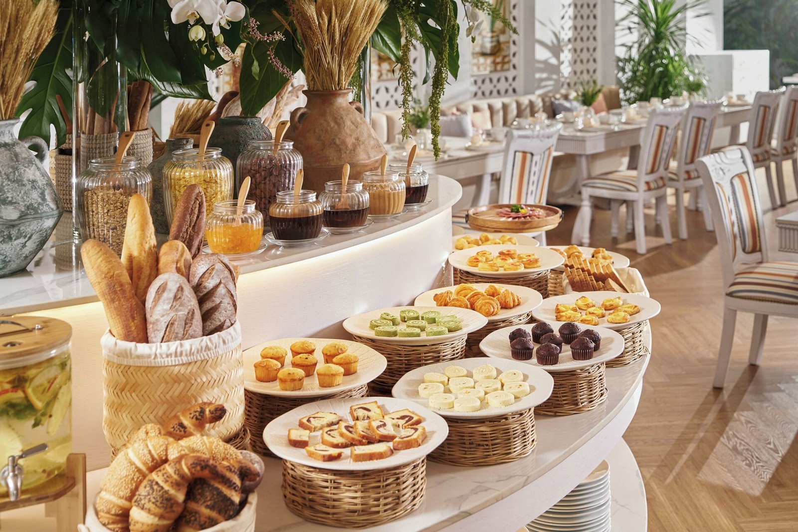 Silverland May Hotel, nokor restaurant