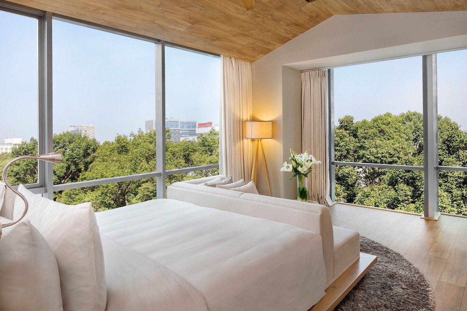 Fusion Suites Saigon — rooms