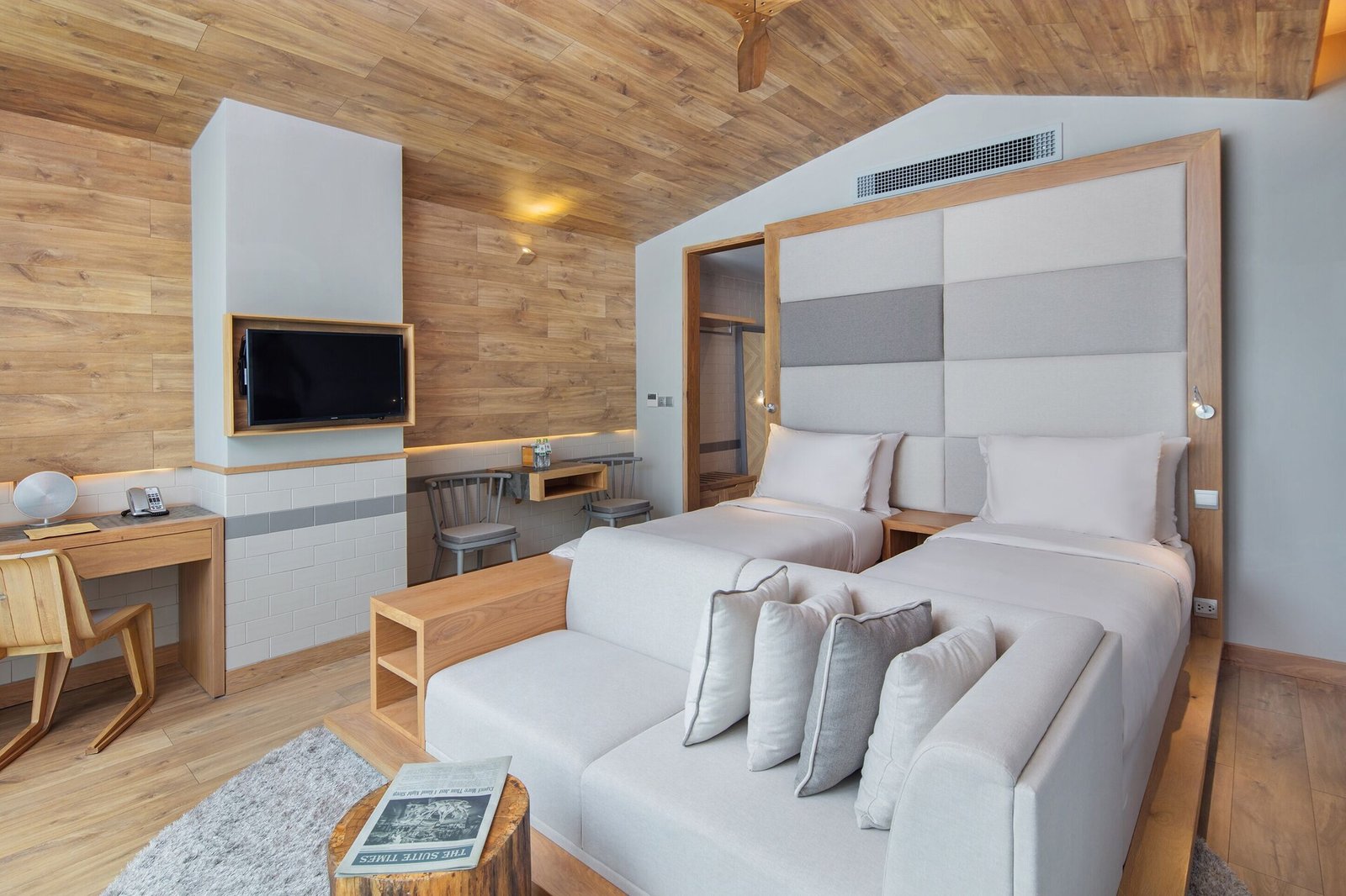 Fusion Suites Saigon — rooms
