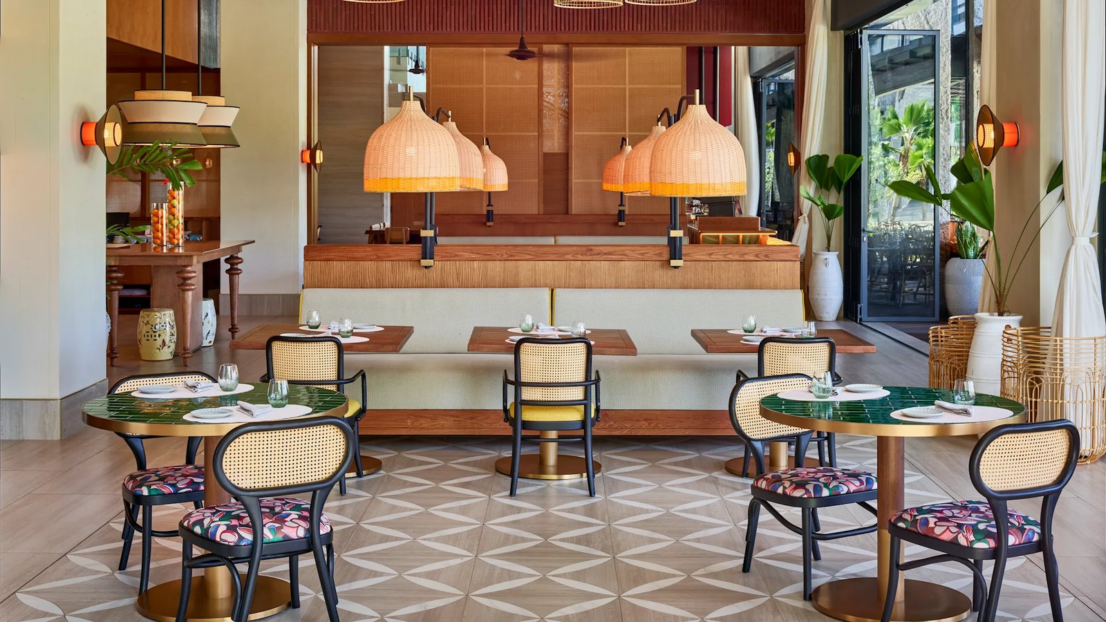 Canopy by Hilton Seychelles Resort, avocet