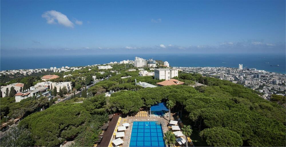 Dan Carmel Haifa Hotel, the pool