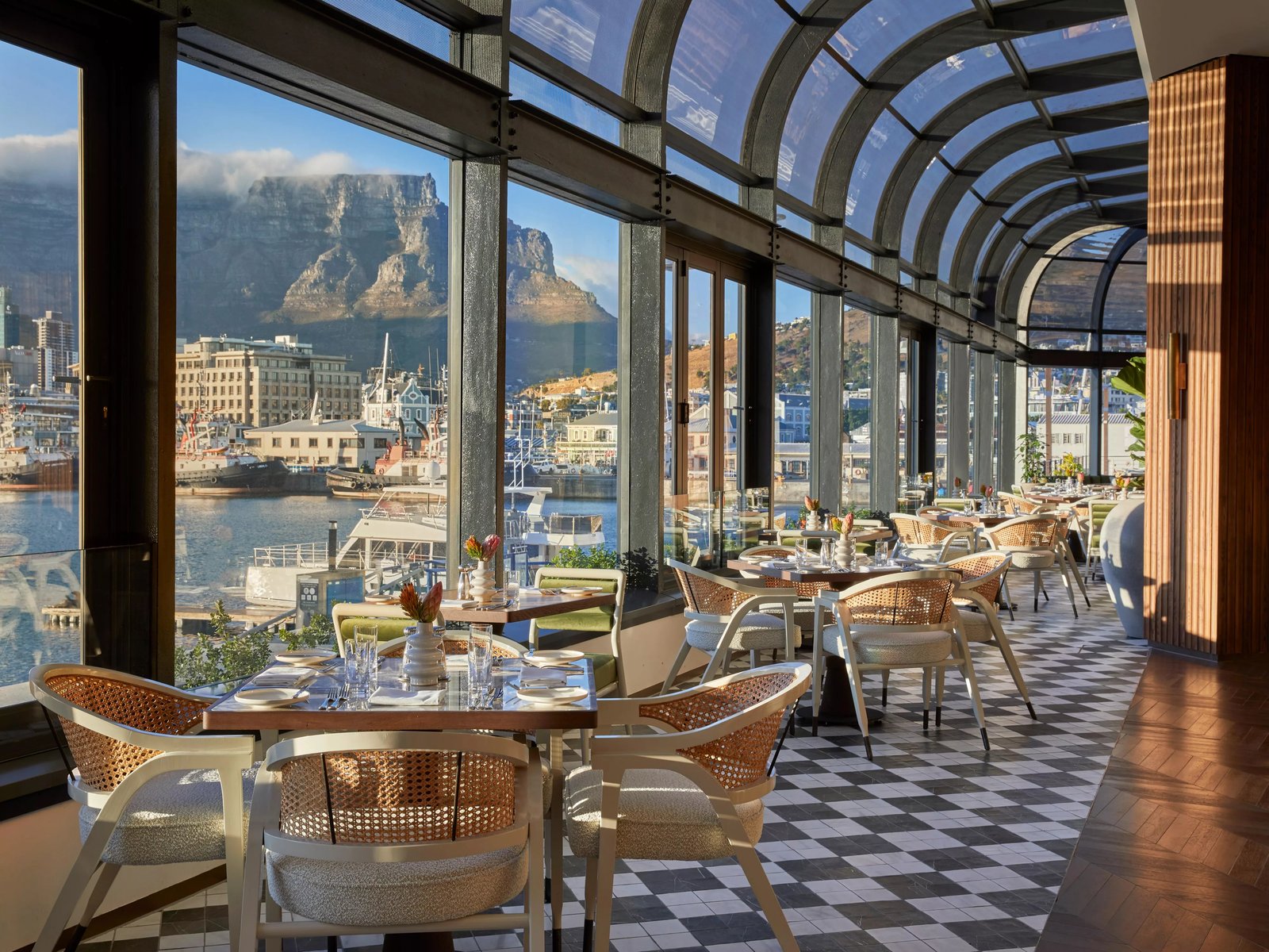 InterContinental Table Bay Cape Town by IHG, at the table