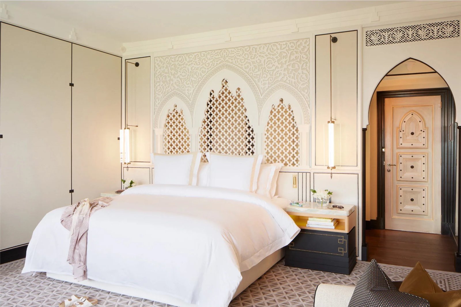 jumeirah mina al salam