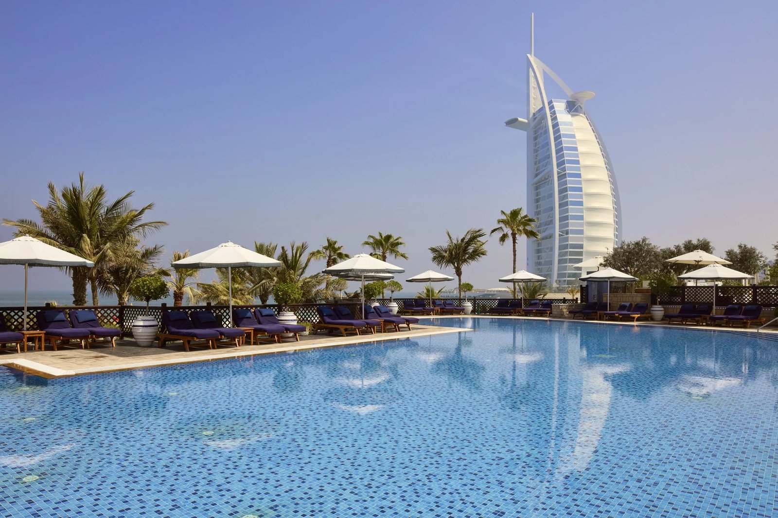 jumeirah mina al salam, the pool