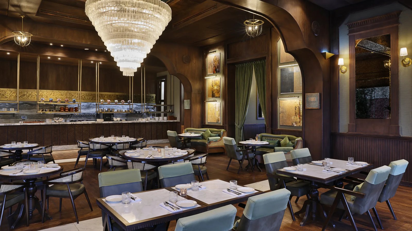 Katara Hills Doha, LXR Hotels & Resorts, at the table